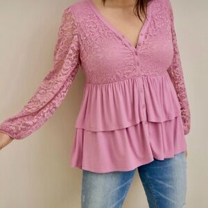Plus size Torrid long sleeve lace trim button down top size 3